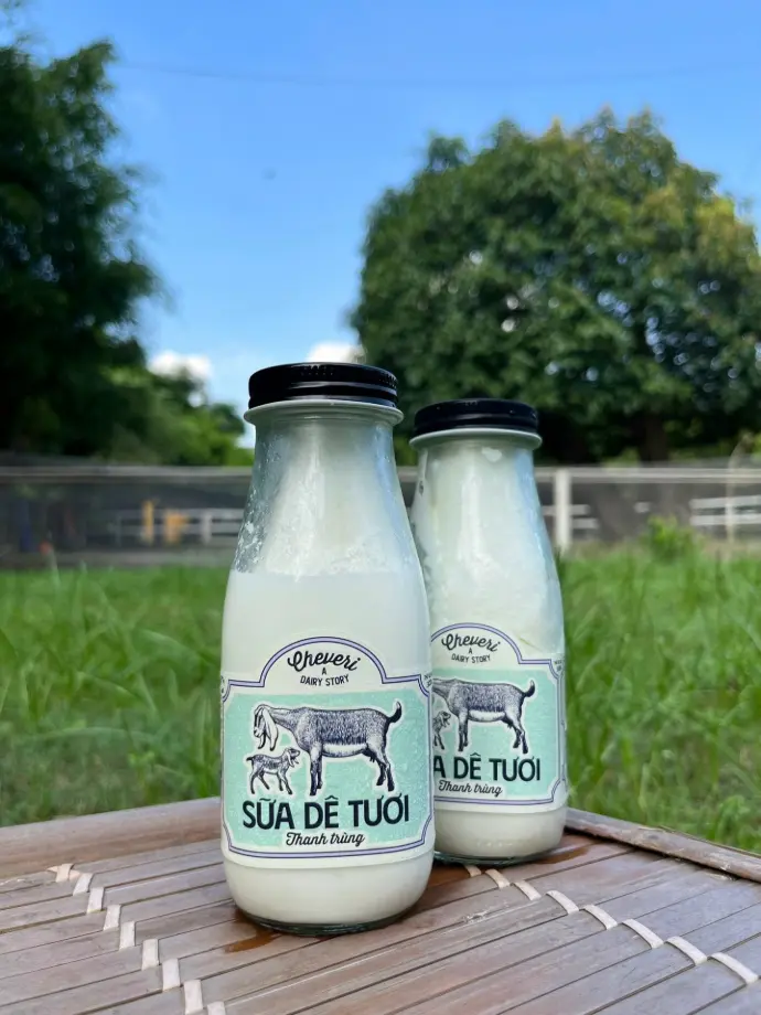 Sữa Dê Cheveri Tươi Thanh Trùng